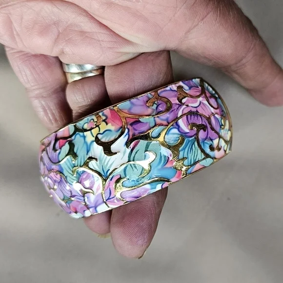 Multi-coloured Pastel Enamel Hinged Bracelet - Picture 3 of 9